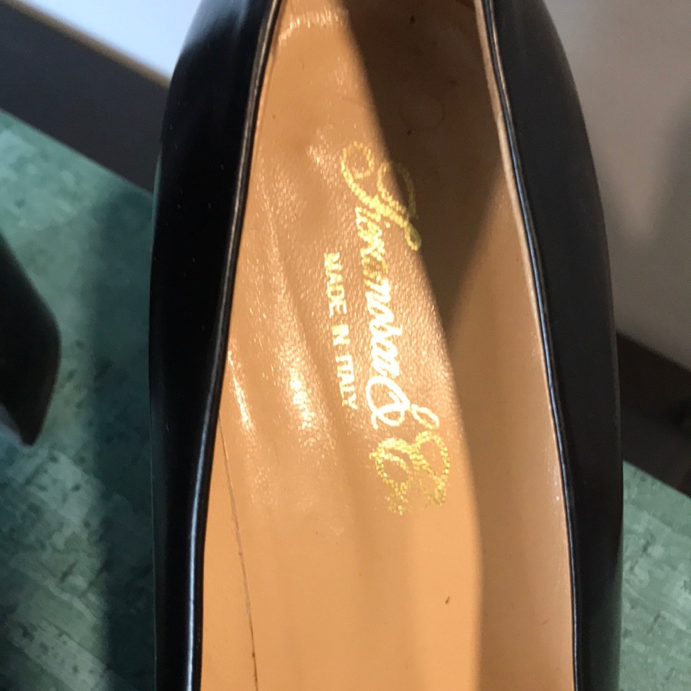 Black size 10 Italian shoes - Picture 2 of 6